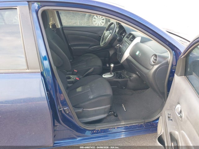 44687432 :رقم المزاد ، 3N1CN7AP0KL826987 vin ، 2019 Nissan Versa 1.6 Sv مزاد بيع