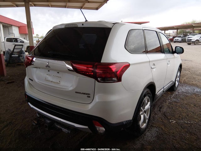 2016 MITSUBISHI OUTLANDER JA4AZ3A32GZ034204 Photo 3