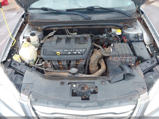 44687435 :رقم المزاد ، 1C3CCBBB4DN632687 vin ، 2013 Chrysler 200 Touring مزاد بيع