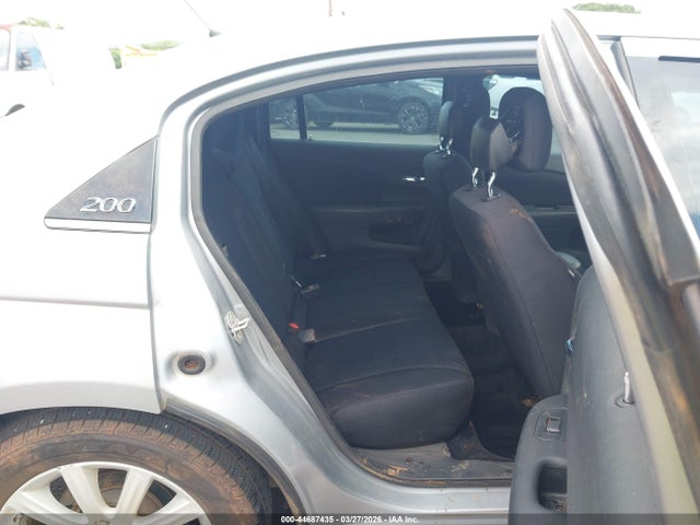 44687435 :رقم المزاد ، 1C3CCBBB4DN632687 vin ، 2013 Chrysler 200 Touring مزاد بيع