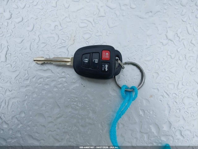 Продаж на аукціоні авто 2016 Toyota Corolla Le, vin: 5YFBURHE4GP494977, номер лоту: 44687461