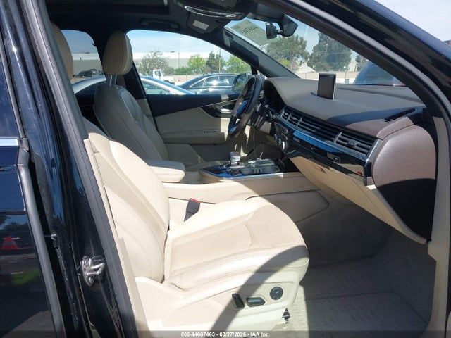 2018 AUDI Q7 WA1LAAF78JD019615 Photo 4