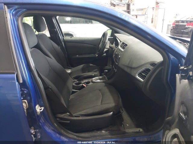 44687468 :رقم المزاد ، 1C3CDZAB1DN502986 vin ، 2013 Dodge Avenger Se مزاد بيع
