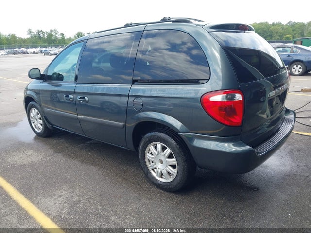 44687469 :رقم المزاد ، 1A4GJ45R57B120797 vin ، 2007 Chrysler Town & Country مزاد بيع