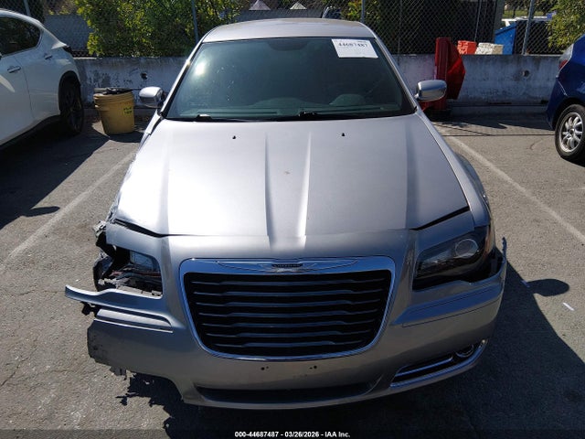 44687487 :رقم المزاد ، 2C3CCABG6EH118453 vin ، 2014 Chrysler 300 300s مزاد بيع