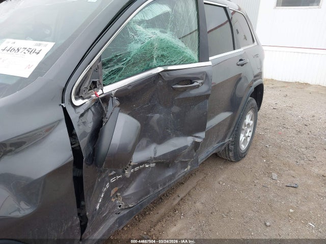 44687504 :رقم المزاد ، 1C4RJFAG3GC447742 vin ، 2016 Jeep Grand Cherokee Laredo مزاد بيع