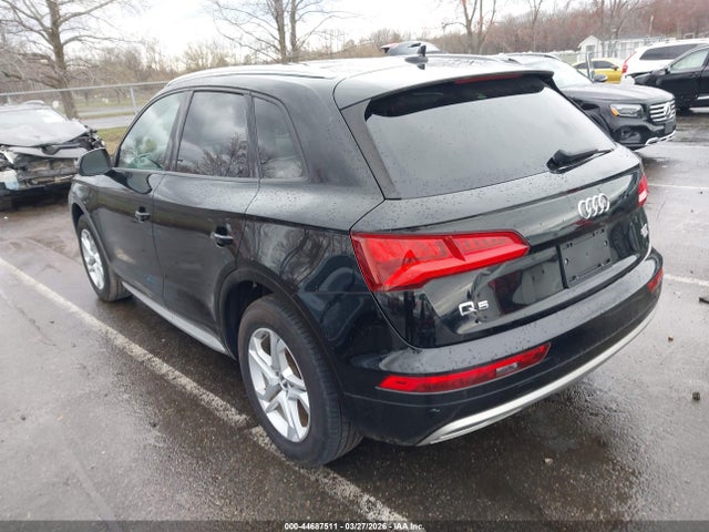 2018 AUDI Q5 WA1ANAFY5J2006482 Photo 2