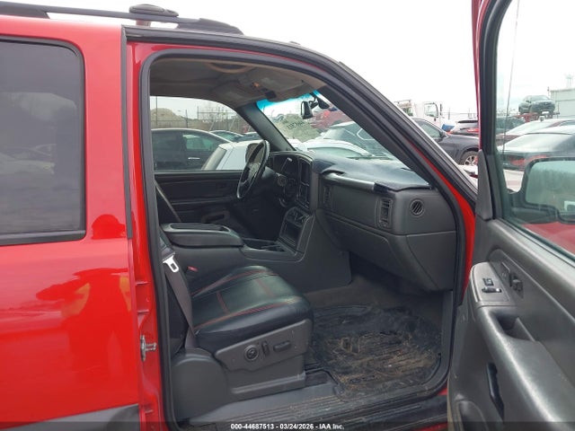 2004 CHEVROLET AVALANCHE 1500 3GNEC12T94G219512 Photo 4