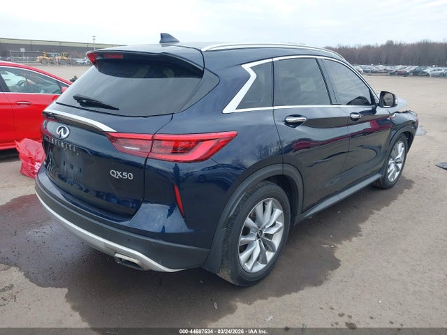 2020 INFINITI QX50 3PCAJ5M35LF100636 Photo 3