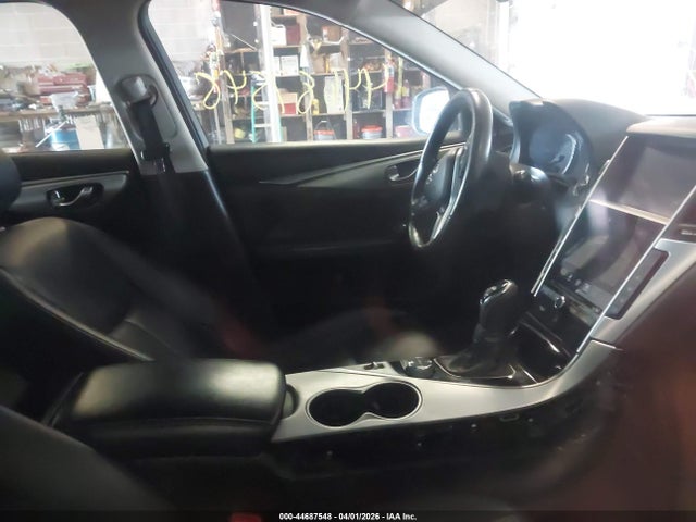 Продаж на аукціоні авто 2019 Infiniti Q50 3.0t Luxe, vin: JN1EV7AP0KM543696, номер лоту: 44687548