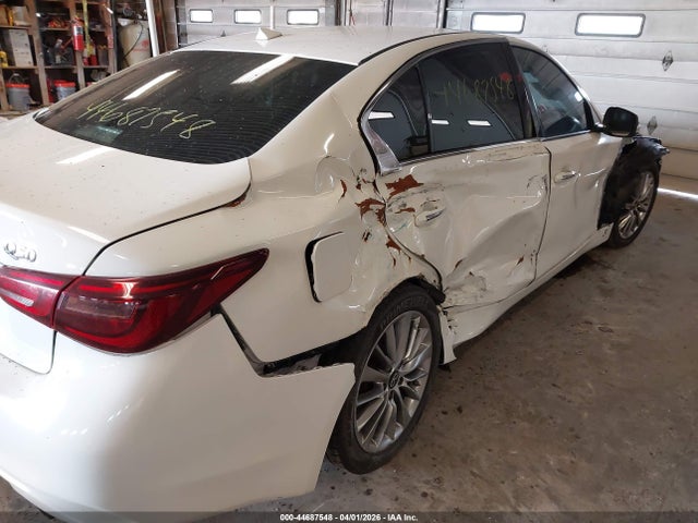 Продаж на аукціоні авто 2019 Infiniti Q50 3.0t Luxe, vin: JN1EV7AP0KM543696, номер лоту: 44687548