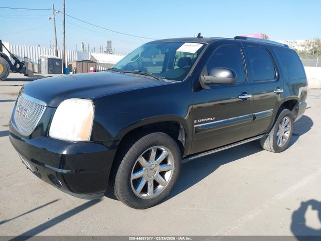 44687577 :رقم المزاد ، 1GKFK63898J172157 vin ، 2008 Gmc Yukon Denali مزاد بيع