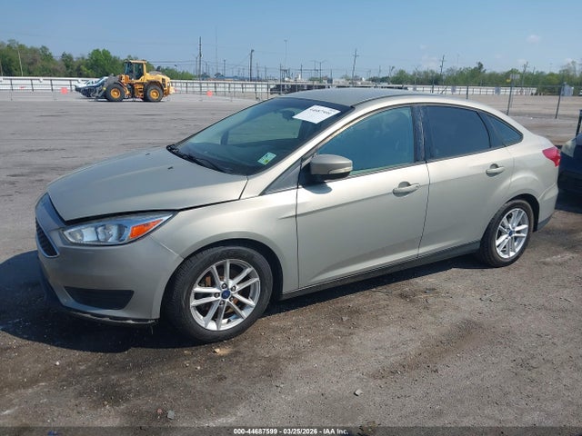 2015 FORD FOCUS 1FADP3F27FL317181 Photo 1