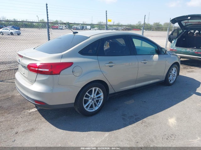 2015 FORD FOCUS 1FADP3F27FL317181 Photo 3