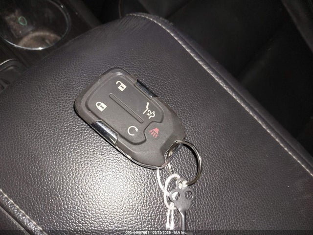 44687601 :رقم المزاد ، 1GKKNULS2HZ297735 vin ، 2017 Gmc Acadia Slt-1 مزاد بيع