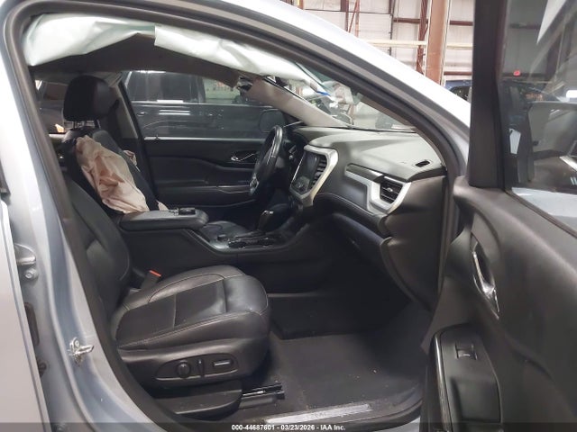 44687601 :رقم المزاد ، 1GKKNULS2HZ297735 vin ، 2017 Gmc Acadia Slt-1 مزاد بيع