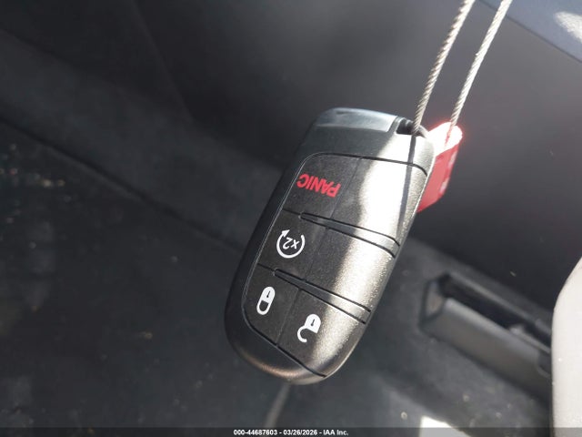 1C4PJLDB1KD420001 Jeep Cherokee Limited Fwd