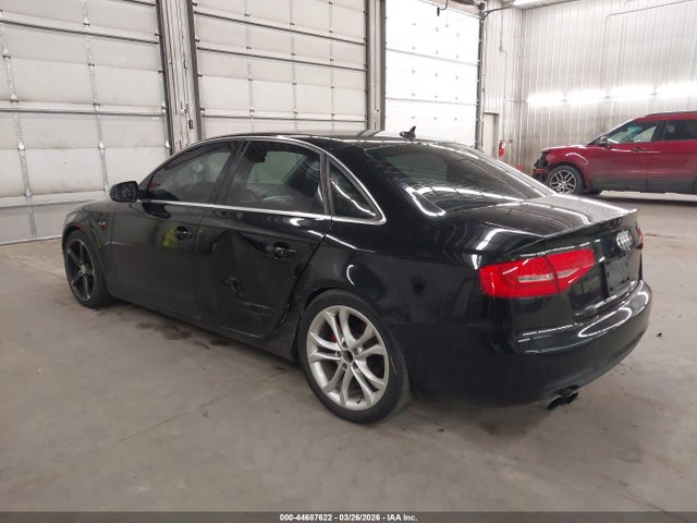 2013 AUDI A4 WAUBFAFL6DN006714 Photo 2