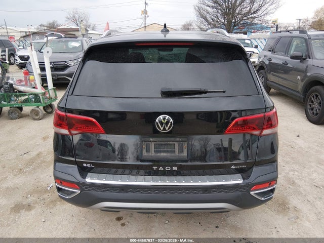 Продажа на аукционе авто 2022 Volkswagen Taos 1.5t Sel, vin: 3VV2X7B26NM048958, номер лота: 44687637