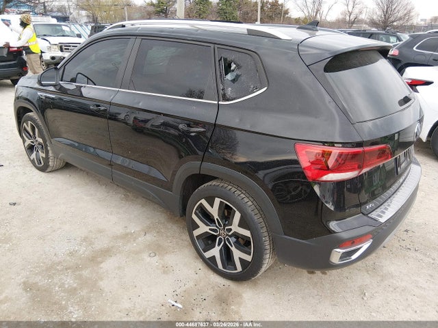 Продажа на аукционе авто 2022 Volkswagen Taos 1.5t Sel, vin: 3VV2X7B26NM048958, номер лота: 44687637