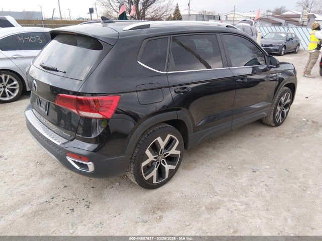 Продажа на аукционе авто 2022 Volkswagen Taos 1.5t Sel, vin: 3VV2X7B26NM048958, номер лота: 44687637