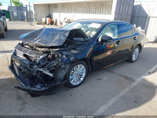 JTHBK1GGXF2186587 Lexus ES 350