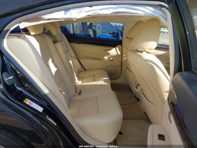 JTHBK1GGXF2186587 Lexus ES 350