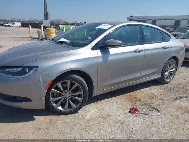 2015 Chrysler 200 S მანქანა იყიდება აუქციონზე, vin: 1C3CCCBG9FN572491, აუქციონის ნომერი: 44687657
