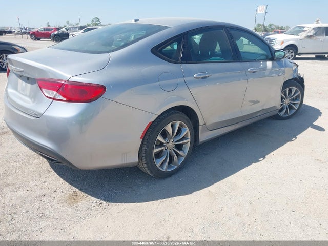2015 Chrysler 200 S მანქანა იყიდება აუქციონზე, vin: 1C3CCCBG9FN572491, აუქციონის ნომერი: 44687657