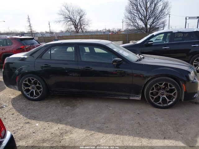 2015 Chrysler 300 300s მანქანა იყიდება აუქციონზე, vin: 2C3CCABGXFH882274, აუქციონის ნომერი: 44687658