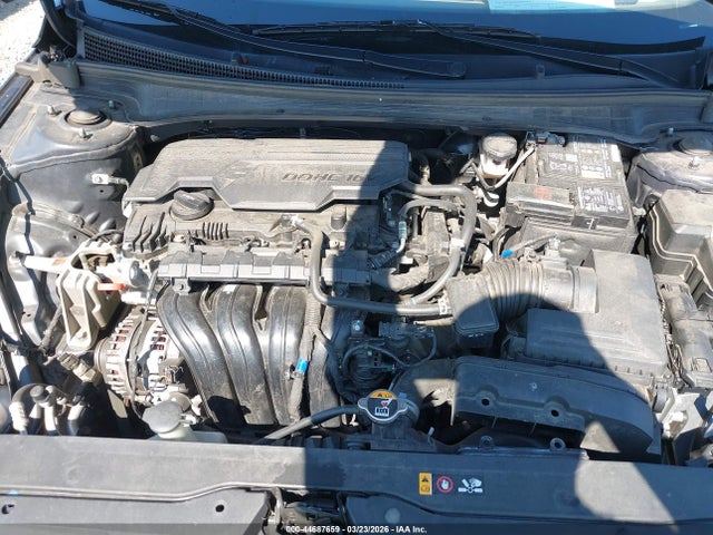 5NPLM4AG6NH081360 Hyundai ELANTRA SEL