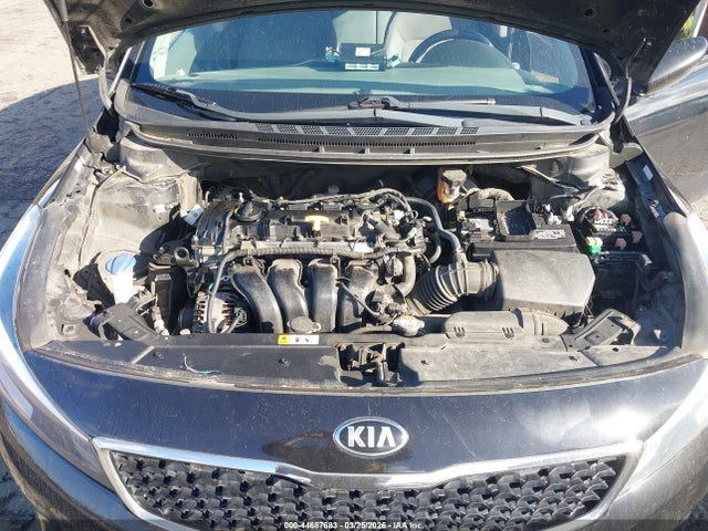KIA FORTE LX 2018 3KPFK4A78JE248433 Image 10
