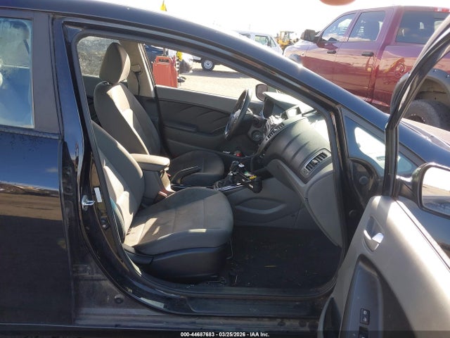KIA FORTE LX 2018 3KPFK4A78JE248433 Image 5