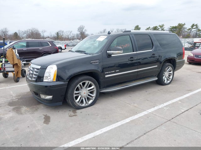 Aukcja sprzedaży 2012 Cadillac Escalade Esv Luxury, vin: 1GYS4HEF2CR252710, numer aukcji: 44687690
