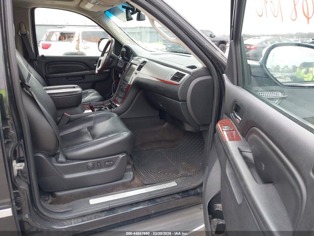 Aukcja sprzedaży 2012 Cadillac Escalade Esv Luxury, vin: 1GYS4HEF2CR252710, numer aukcji: 44687690