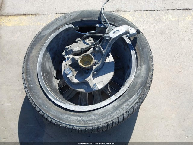 1GTUUGE83PZ303437 GMC Sierra 1500 4wd Short Box Denali