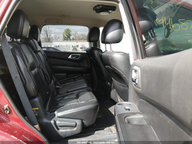 44687712 :رقم المزاد ، 5N1AR2MM7FC694465 vin ، 2015 Nissan Pathfinder Sl مزاد بيع