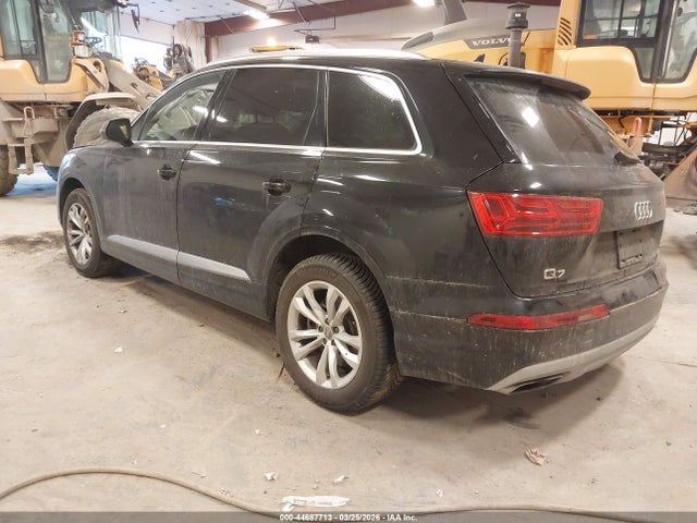 44687713 :رقم المزاد ، WA1LAAF7XHD045532 vin ، 2017 Audi Q7 3.0t Premium مزاد بيع
