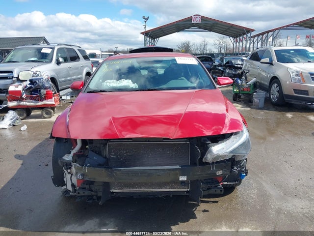 44687724 :رقم المزاد ، KMHLM4AG3PU424162 vin ، 2023 Hyundai Elantra Sel مزاد بيع