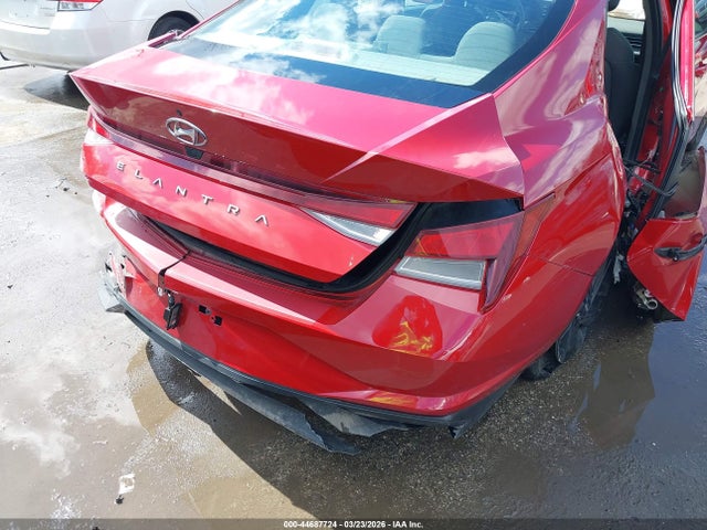 44687724 :رقم المزاد ، KMHLM4AG3PU424162 vin ، 2023 Hyundai Elantra Sel مزاد بيع