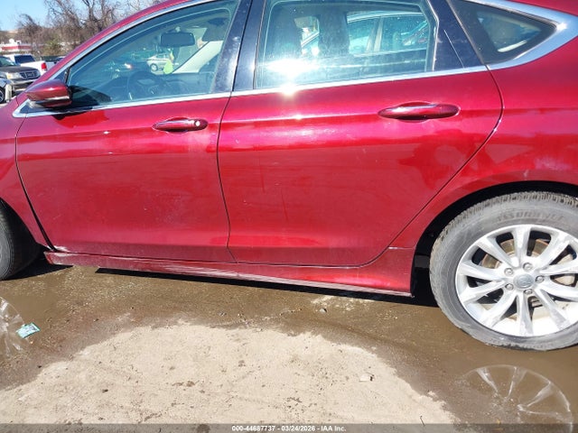 44687737 :رقم المزاد ، 1C3CCCCG8FN517397 vin ، 2015 Chrysler 200 C مزاد بيع