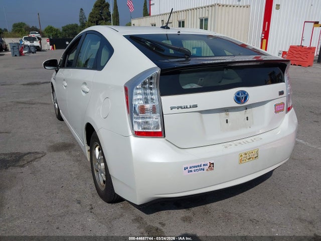 Продажа на аукционе авто 2011 Toyota Prius Three, vin: JTDKN3DU9B1453782, номер лота: 44687744