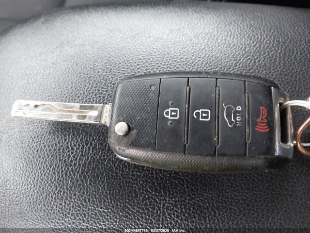 KIA SOUL + 2017 KNDJP3A58H7467410 Image 11