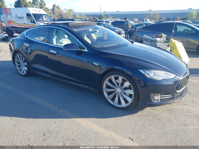 2013 TESLA MODEL S 5YJSA1CP9DFP21607