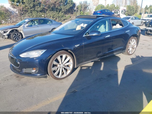 2013 TESLA MODEL S 5YJSA1CP9DFP21607 Photo 1