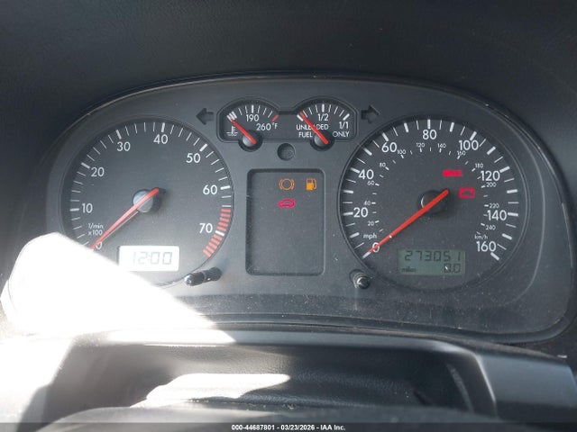 Aukcja sprzedaży 2001 Volkswagen Golf Gl, vin: 9BWBT61J214066303, numer aukcji: 44687801