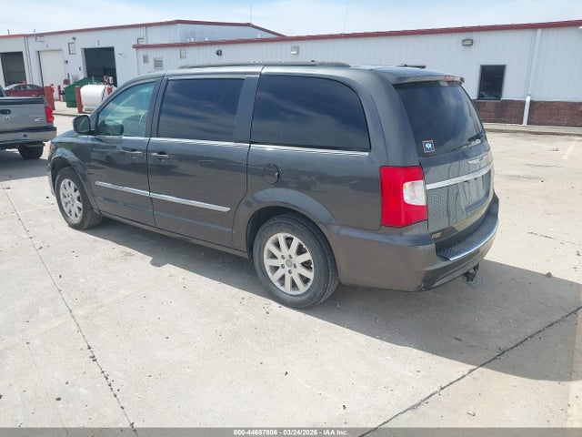 2016 Chrysler Town & Country Touring მანქანა იყიდება აუქციონზე, vin: 2C4RC1BG9GR230859, აუქციონის ნომერი: 44687806