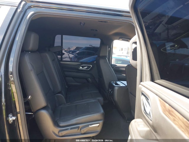 1GNSCCKD1NR325249 Chevrolet Suburban 2wd Lt