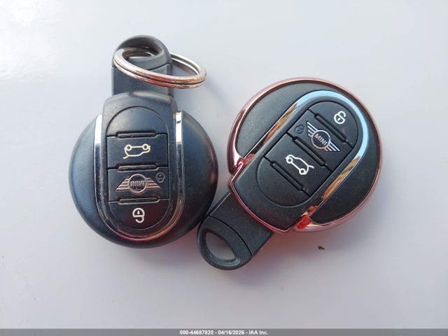 Продаж на аукціоні авто 2021 Mini Hardtop John Cooper Works, vin: WMWXR9C00M2N04740, номер лоту: 44687820
