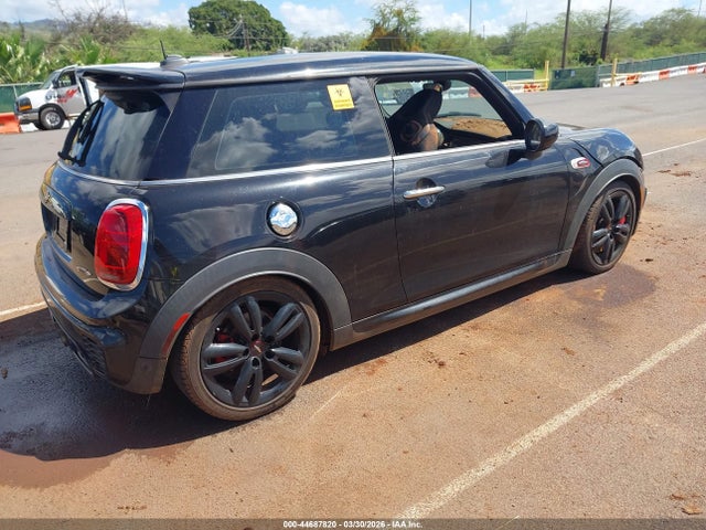 Продаж на аукціоні авто 2021 Mini Hardtop John Cooper Works, vin: WMWXR9C00M2N04740, номер лоту: 44687820